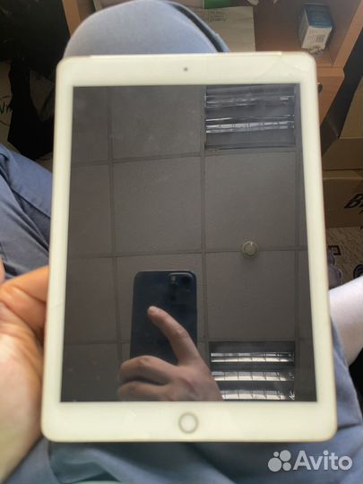 Apple iPad air 2 128 gb wi-fi и 4g