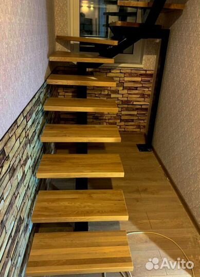 Лестничиный металлокаркас