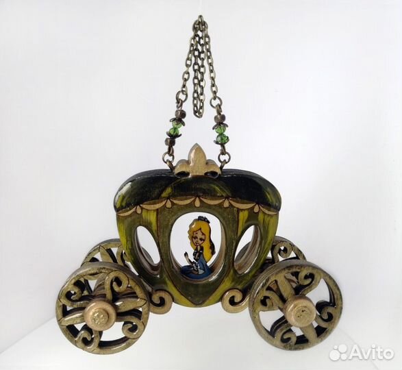 Ёлочная игрушка Золушка в карете