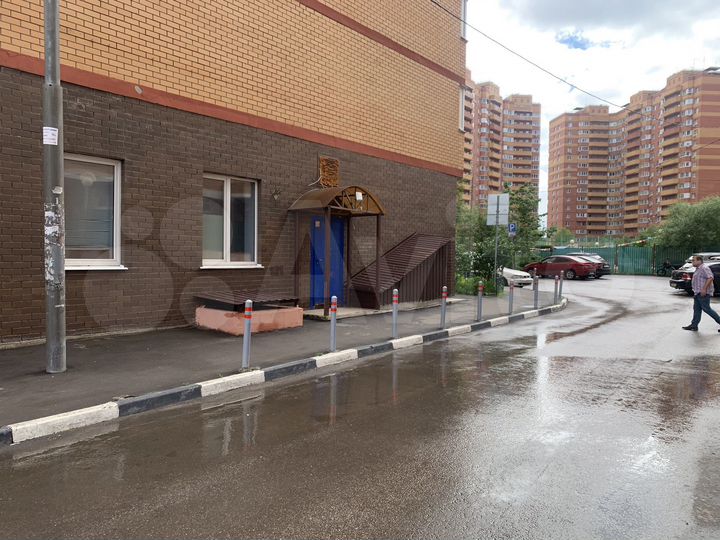 Торговая площадь, 99 м²