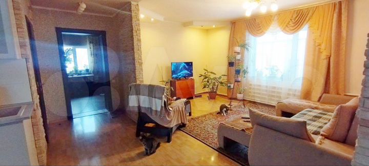 Дом 154,3 м² на участке 14,9 сот.