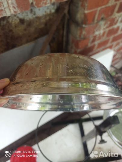 Подставка с мисками для собак