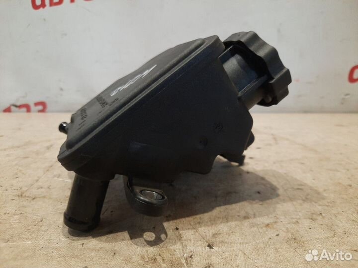 Бачок гидроусилителя Mercedes E350 W212 642.850D