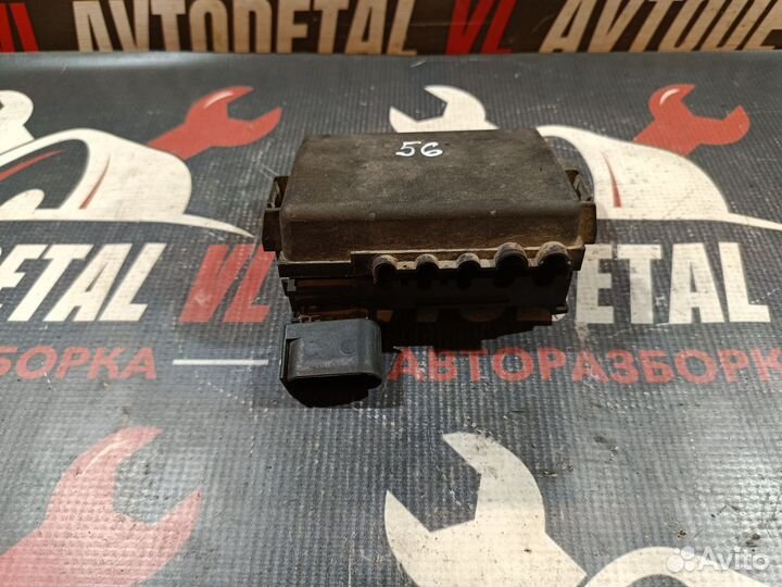 Блок предохранителей Skoda Octavia Tour