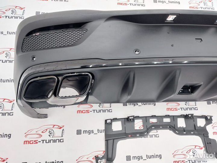 Диффузор с чёрными насадками 63 AMG GLE-Coupe C167