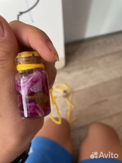 Украшение колбочки с травами