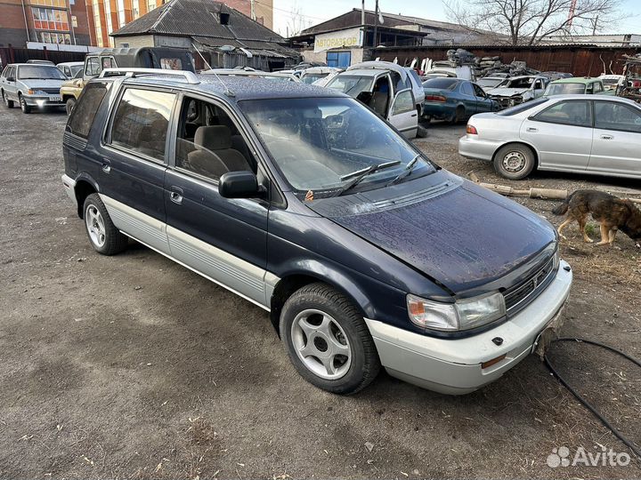 Mitsubishi chariot разбор по запчастям