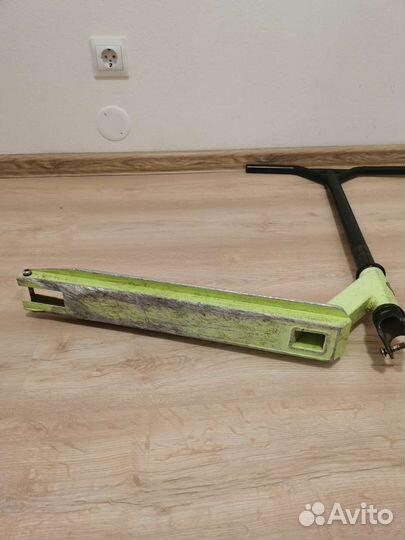 Трюковой самокат