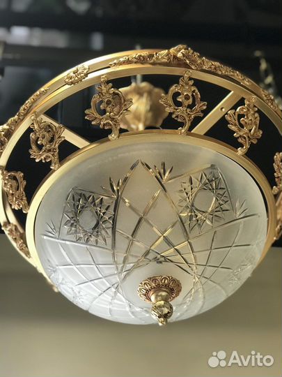 Люстра потолочная