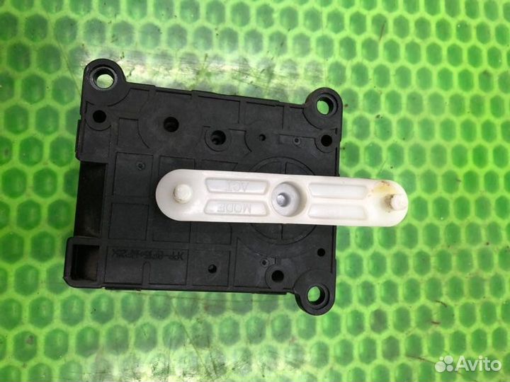 Сервопривод заслонок печки Kia Cerato седан G4ED