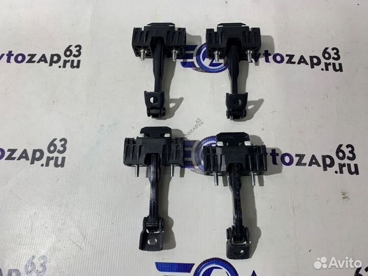 Ограничитель открывания двери Гранта