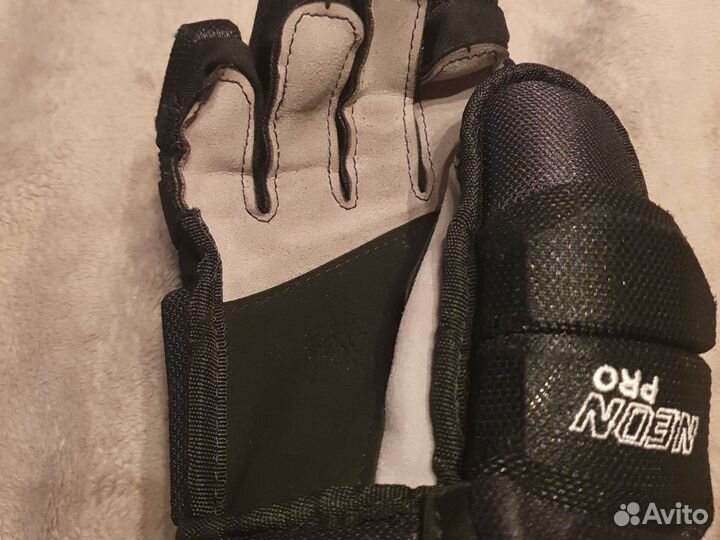 Краги хоккейные размер 13