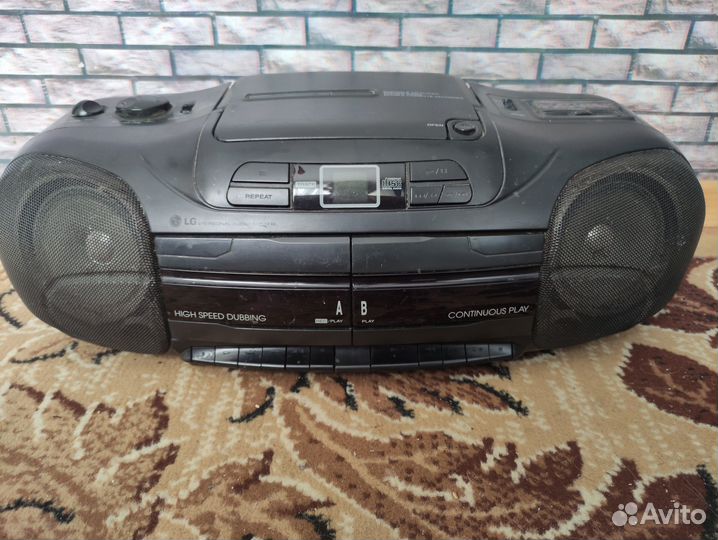 Магнитола LG CD-580AX