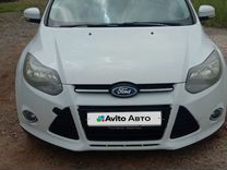 Ford Focus 1.6 AMT, 2013, 160 000 км, с пробегом, цена 790 000 руб.