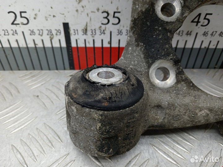 Кулак задний левый для Audi A6 C6 4F0505433G