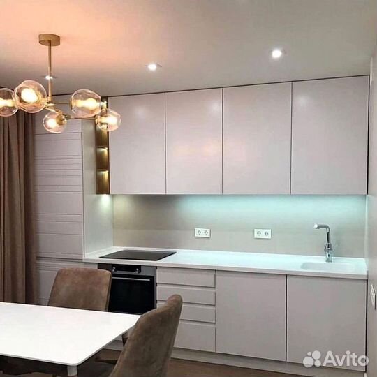 Кухня на заказ. Доставка и сборка