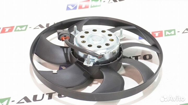 Вентилятор охлаждения с кожухом Renault Logan 2