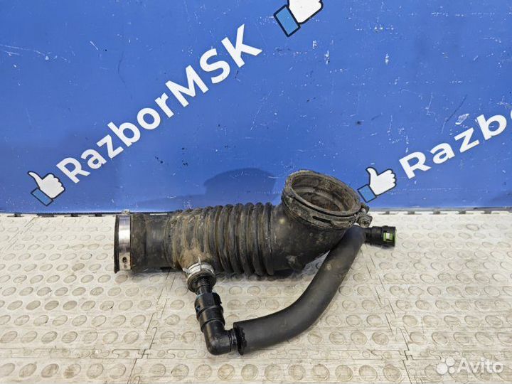 Патрубок воздушного фильтра Mazda Cx 7