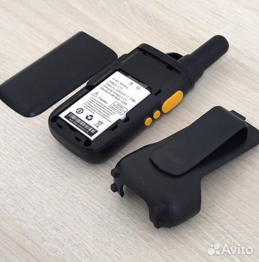 Рация с наушником, радиостанция с гарнитурой