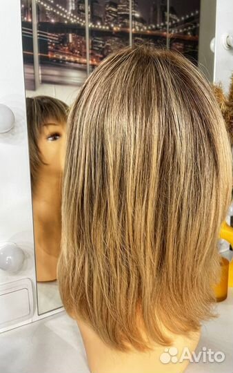 Парик женский