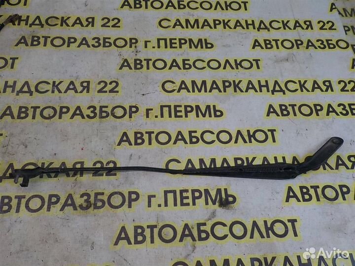 Поводок стеклоочистителя передний левый BMW X5 (E