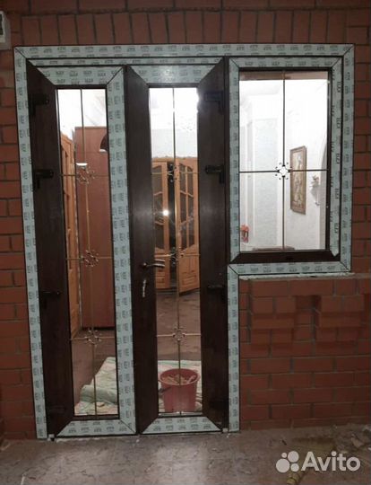 Пластиковая дверь 120х210 157