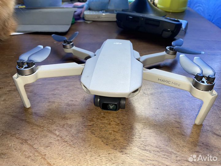 Квадрокоптер DJI mavic mini