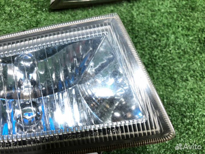 Комплект птф передний Toyota Estima ACR30