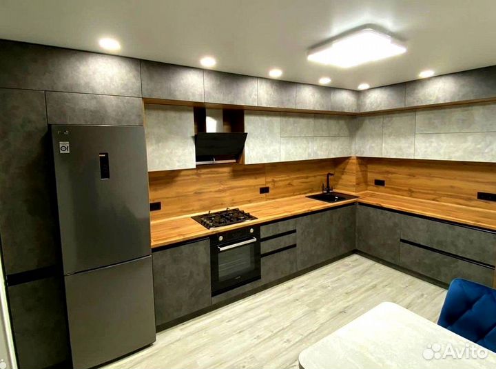 Кухонный гарнитур 