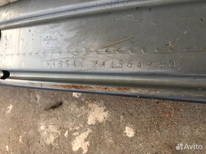 Усилитель переднего бампера Nissan Qashqai J11