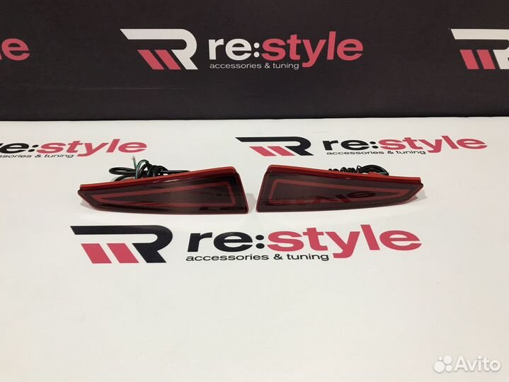 Фонари в задний бампер Lexus RX350