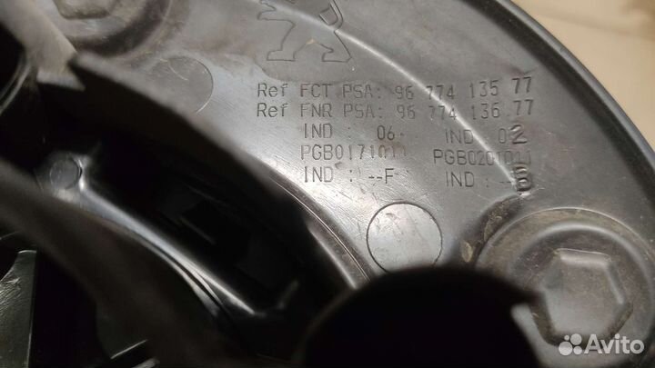 Колпак диска Peugeit Expert 3