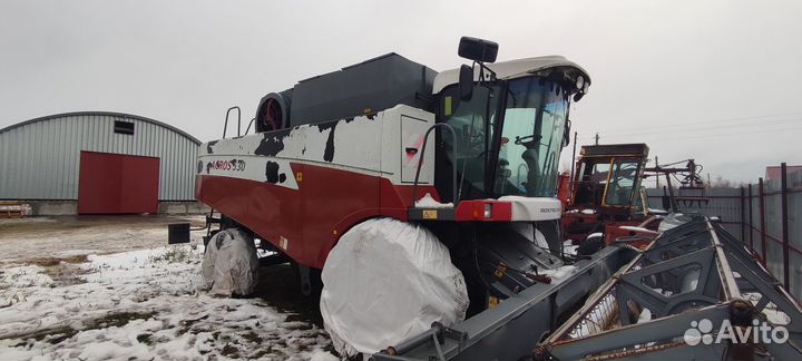 Комбайн Ростсельмаш Acros 530, 2013