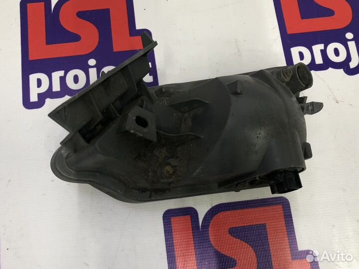 Фонарь задний левый Toyota Rav4 2012-2015