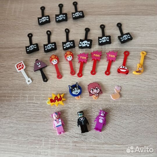 Завры, мячи, скрепыши, приколыши пакетом