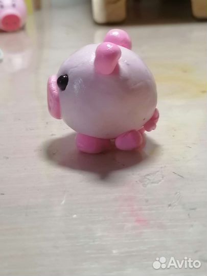 Фигурка свинки