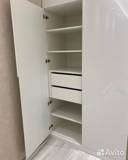 Шкаф стенка