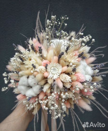 Сухоцветы в букете невесты