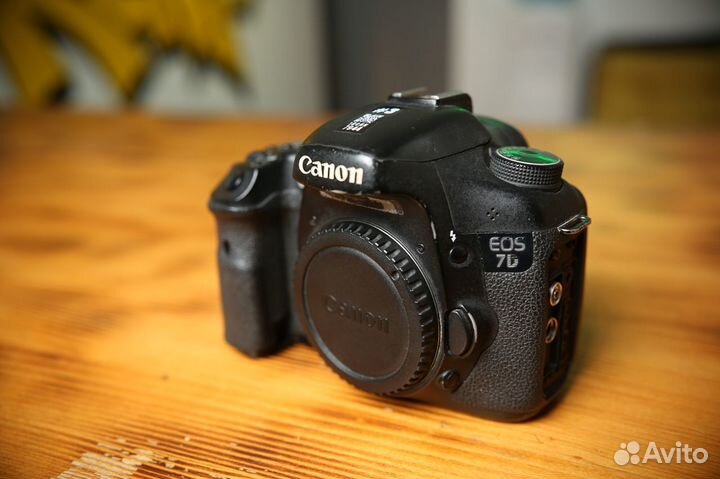 Камера Canon 7d body