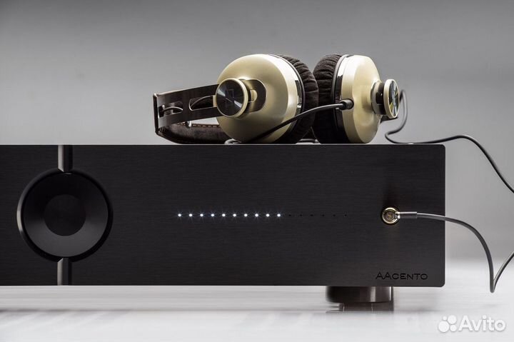 Усилитель Audio Analogue AAcento Black