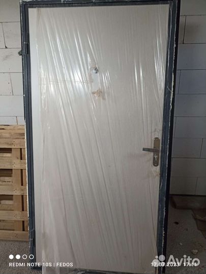 Дверь входная металлическая 106207см