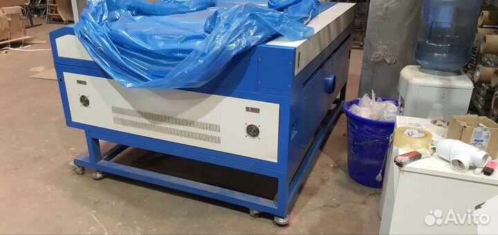 Лазерный станок с чпу по дереву и пластику бу