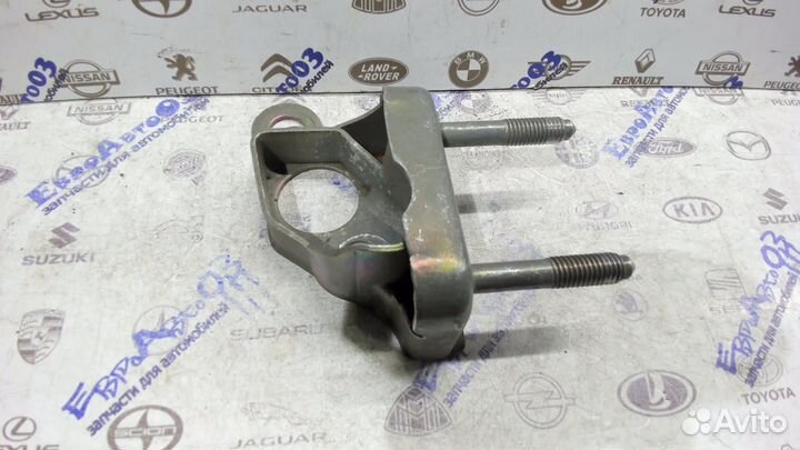 Кронштейн торпедо левый Audi A6 C5 1997-2004