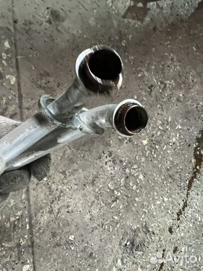 Патрубки печки Renault Logan 1 бу