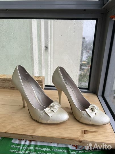 Туфли Blossem 37-38 размер