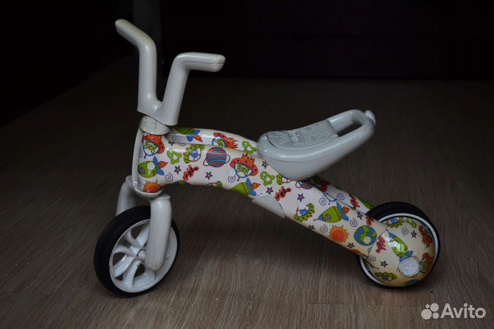 Беговел chillafish bunzi (космос)