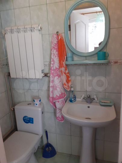 Комната 12 м² в 4-к., 1/2 эт.