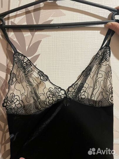 Платье(сороч)с вышивкой на грудиCottelli Collectio