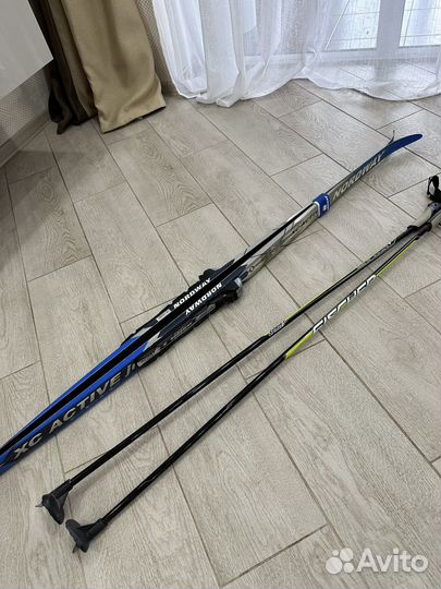 Беговые лыжи