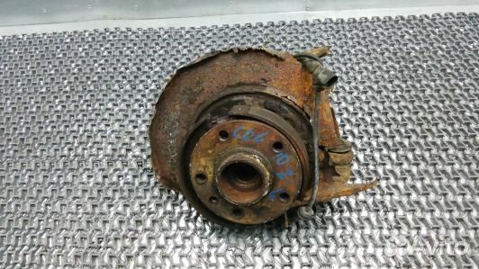 Ступица задняя левая volkswagen touareg 7L (COL10M